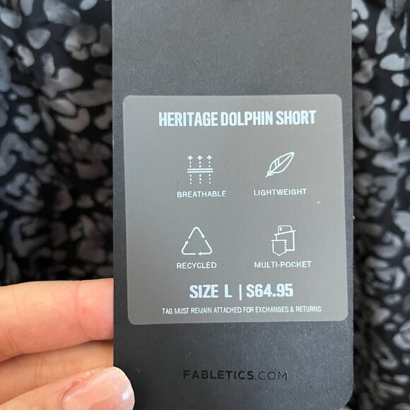 Fabletics Shorts - Picture 2 of 6